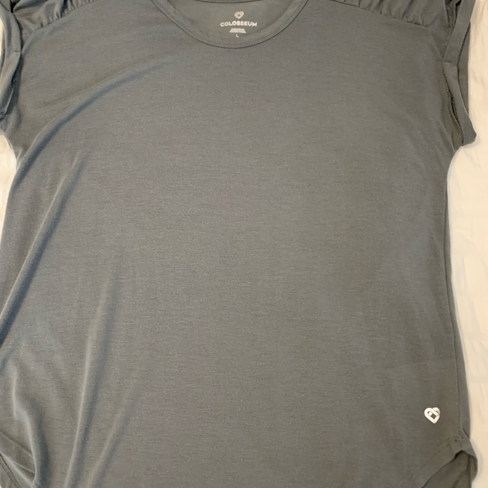 Colosseum Rouched Shoulder Top - Picture 6 of 13
